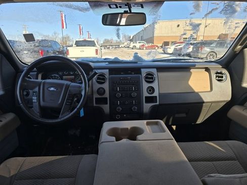 Used 2011 Ford F150 XLT w/ XLT Chrome Pkg image 13