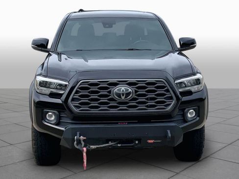 Used 2021 Toyota Tacoma TRD Off-Road w/ TRD Premium Off Road Package image 4
