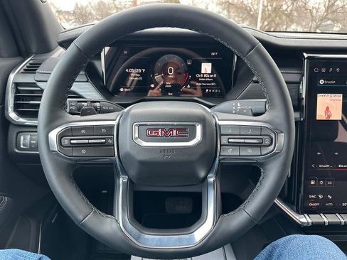 Used 2026 GMC Acadia Elevation w/ Black Edition FWD image 12