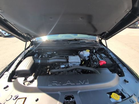 Used 2023 RAM 1500 Big Horn AWD/4WD image 28