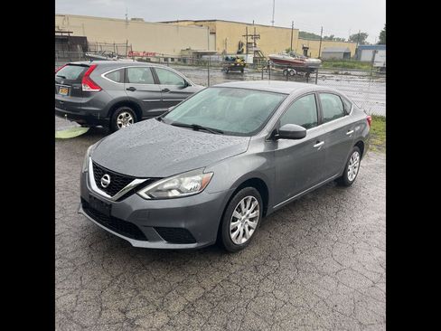 Used 2017 Nissan Sentra S FWD image 1