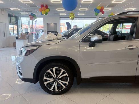 Used 2020 Subaru Forester Limited AWD/4WD image 6