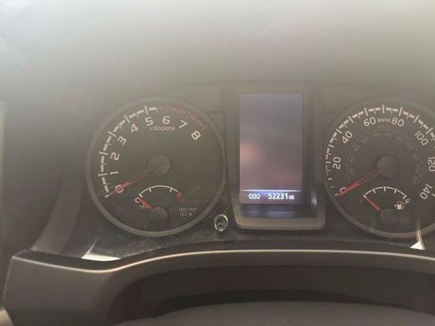 Used 2023 Toyota Tacoma SR RWD image 13