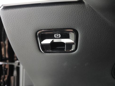 Used 2025 Mercedes-Benz S 63 AMG S image 10