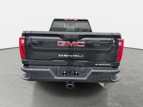 New 2026 GMC Sierra 3500 Denali w/ Denali Reserve Package AWD/4WD image 3