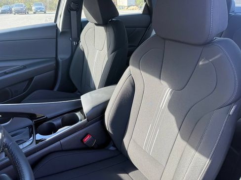 New 2026 Hyundai Elantra SEL Sport Premium FWD image 34