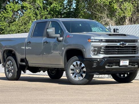 New 2026 Chevrolet Silverado 2500 Custom w/ Custom Value Package AWD/4WD image 2