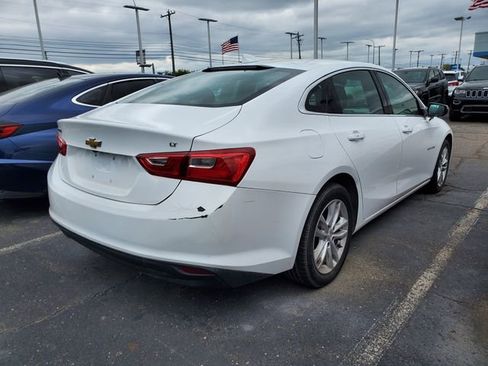 Used 2018 Chevrolet Malibu LT FWD image 4