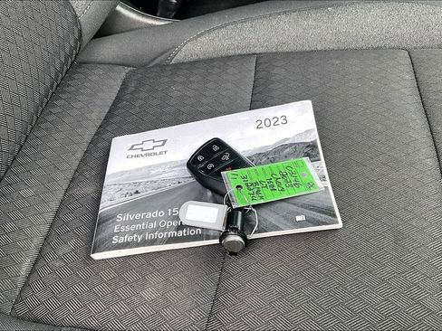Used 2023 Chevrolet Silverado 1500 LT w/ Protection Package image 11