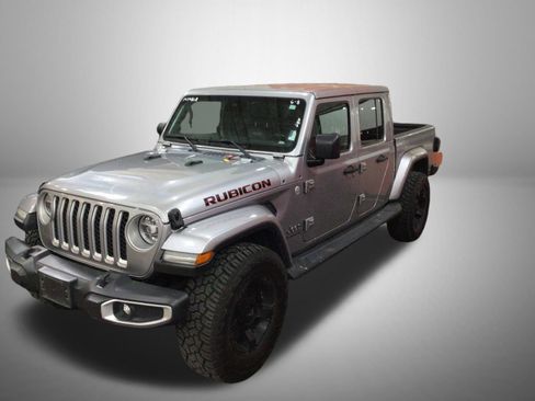 Used 2021 Jeep Gladiator Overland AWD/4WD image 2