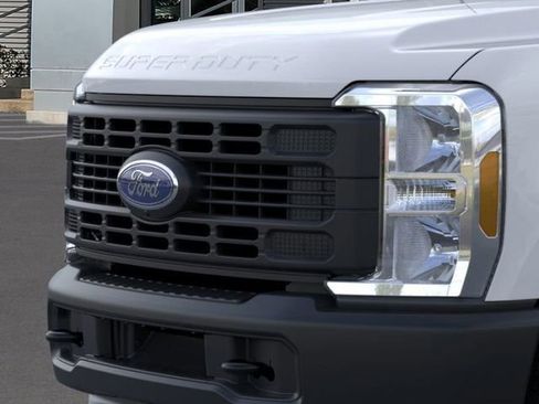 New 2026 Ford F250 XL w/ 360-Degree Camera Package image 17