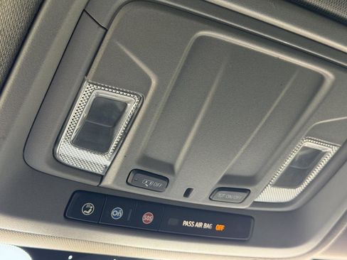 Used 2021 Chevrolet Silverado 1500 Custom image 30