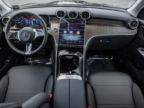 New 2025 Mercedes-Benz GLC 350e 4MATIC image 21