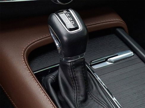 Used 2021 Volvo XC90 T6 Inscription w/ Lounge Package image 20