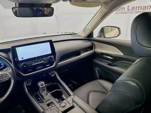 Used 2024 Toyota Grand Highlander FWD image 22