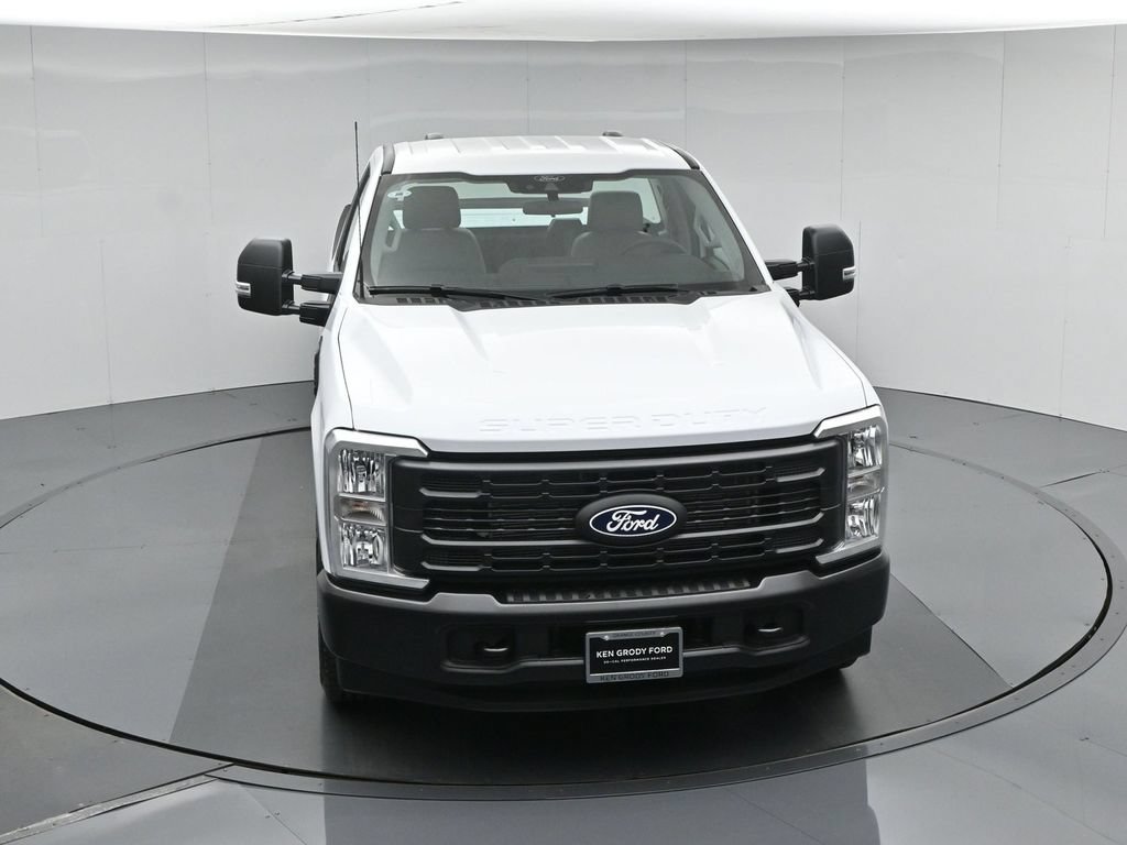 New 2027 Ford F350 XL w/ XL Chrome Package RWD image 32