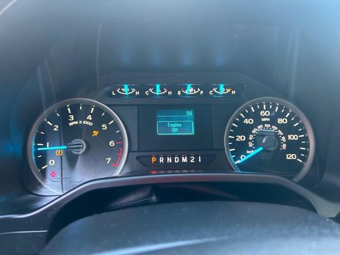 Used 2015 Ford F150 XLT image 14