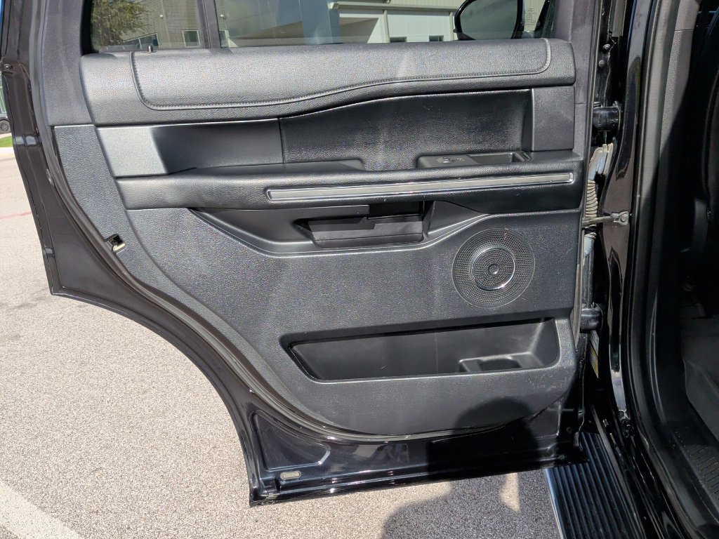 Used 2021 Ford Expedition XLT RWD image 39