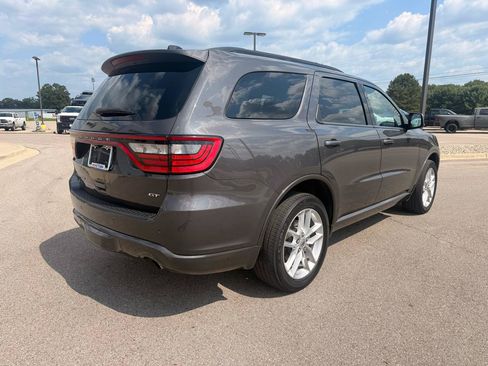 Used 2024 Dodge Durango GT AWD/4WD image 3