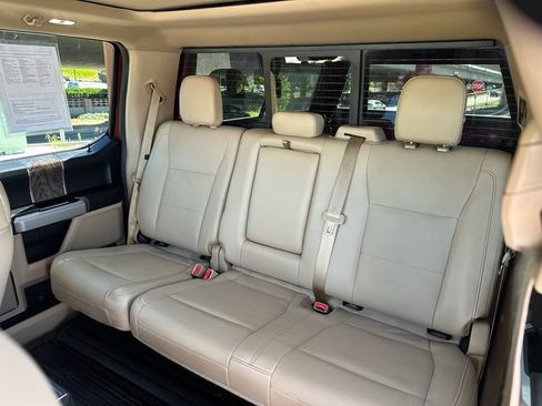 Used 2017 Ford F250 Lariat w/ Lariat Value Package AWD/4WD image 32