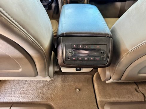 Used 2014 GMC Acadia Denali FWD image 21