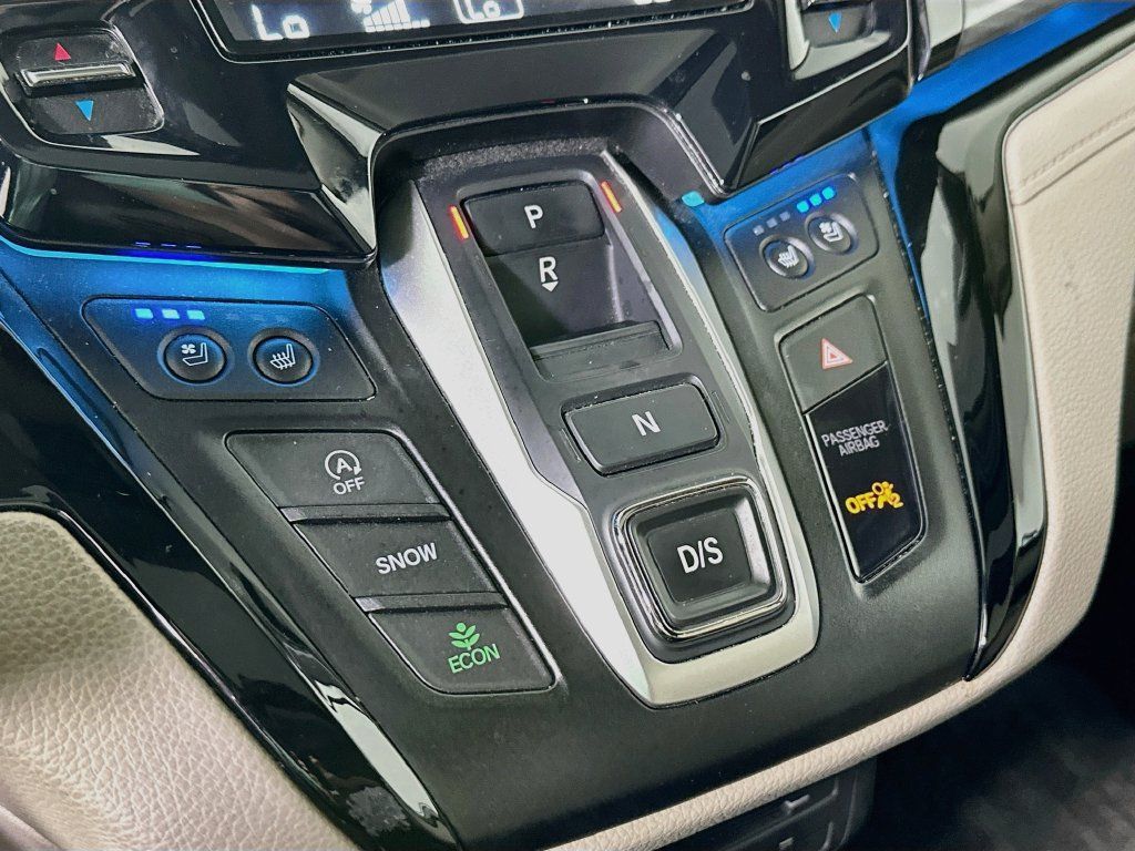 Used 2022 Honda Odyssey Elite image 22