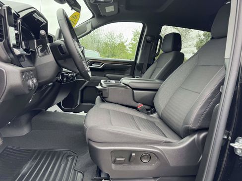 Used 2026 Chevrolet Silverado 1500 LT AWD/4WD image 16