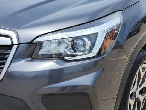 Used 2020 Subaru Forester Premium AWD/4WD image 11