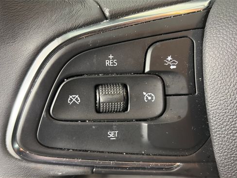 Used 2023 Buick Encore GX Select w/ Safety Package II AWD/4WD image 34