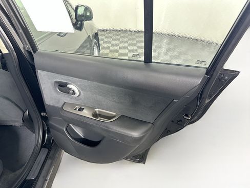 Used 2012 Nissan Versa 1.8 S w/ Special Edition Pkg FWD image 26