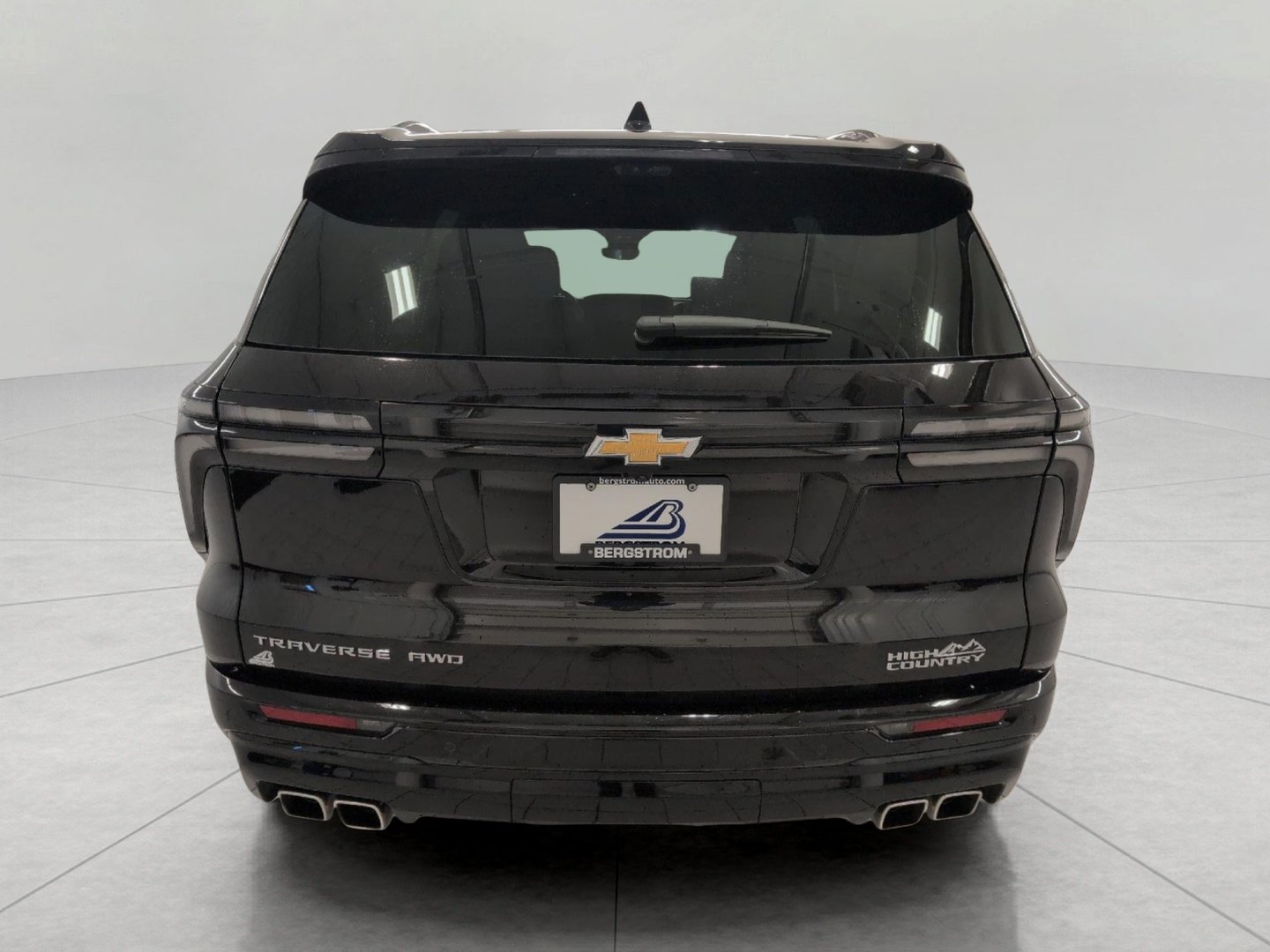 Used 2026 Chevrolet Traverse High Country w/ LPO, Floor Liner Package AWD/4WD image 23