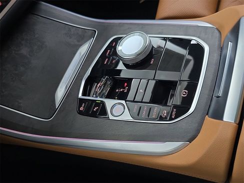 Used 2024 BMW X5 M60i image 26