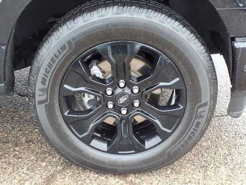 Certified 2022 Ford F150 Platinum w/ Equipment Group 701A High image 10