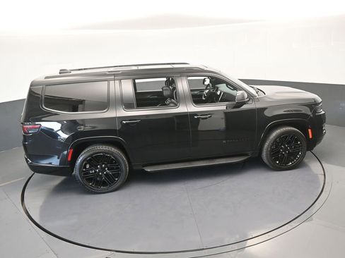 Used 2022 Jeep Wagoneer Series II image 56