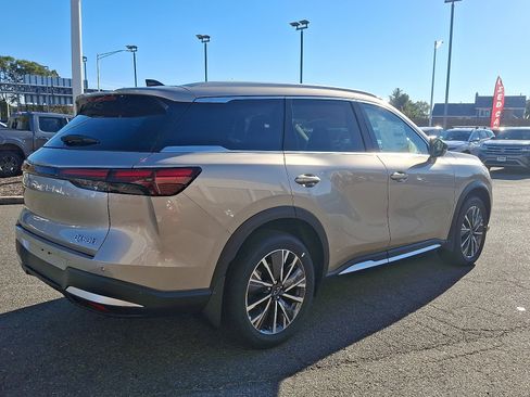 New 2026 INFINITI QX60 Luxe w/ Cargo Package image 3