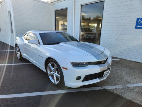 Used 2015 Chevrolet Camaro LT w/ RS Package RWD image 7
