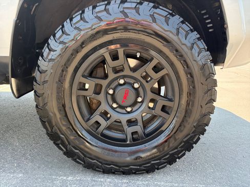 Used 2019 Toyota 4Runner SR5 Premium w/ Wilderness Package AWD/4WD image 31
