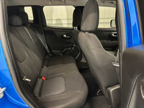 Used 2020 Jeep Renegade Sport image 31