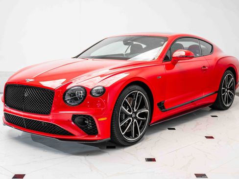 Used 2024 Bentley Continental GT V8 image 9