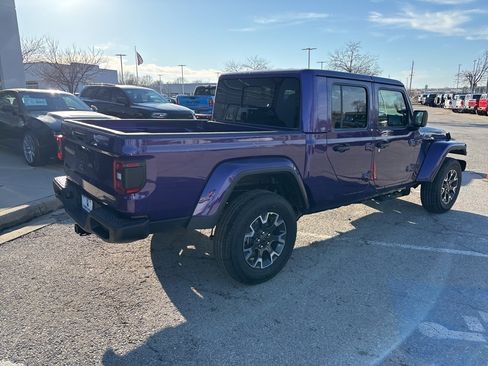 New 2026 Jeep Gladiator Sport image 31