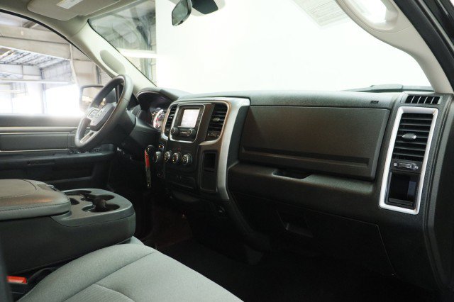 Used 2024 RAM 1500 Classic SLT AWD/4WD image 22