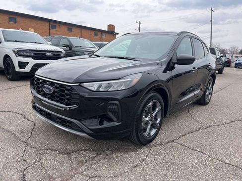 Certified 2023 Ford Escape ST-Line w/ Tech Pack #1 image 27