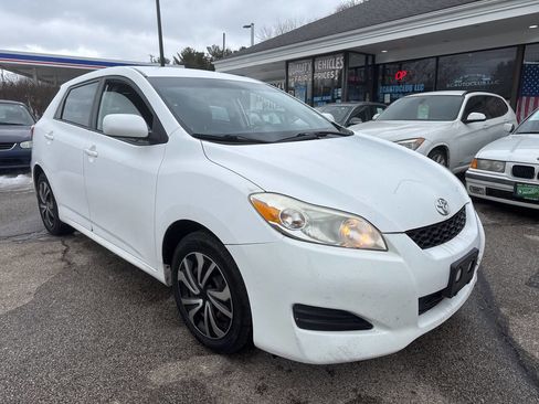 Used 2009 Toyota Matrix image 9