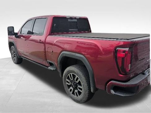 Used 2023 GMC Sierra 2500 AT4 w/ AT4 Premium Plus Package AWD/4WD image 3