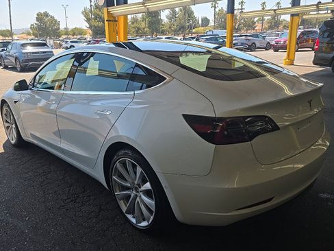Used 2019 Tesla Model 3 Long Range AWD/4WD image 5
