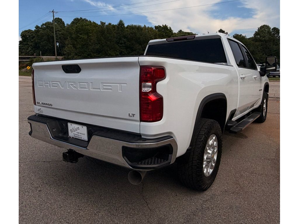 Used 2025 Chevrolet Silverado 2500 LT AWD/4WD image 5