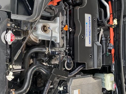 Used 2017 Honda Accord EX-L image 10