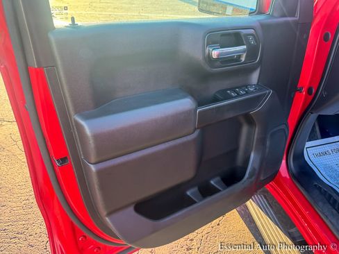 Used 2022 Chevrolet Silverado 1500 Custom image 23