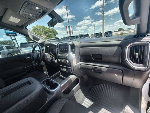 Used 2021 Chevrolet Silverado 1500 RST w/ Z71 Off-Road Package AWD/4WD image 28