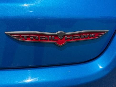 Used 2024 Jeep Compass Trailhawk AWD/4WD image 11